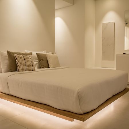 פלאטיס יאלוס Mykonos Dove Beachfront Hotel מראה חיצוני תמונה