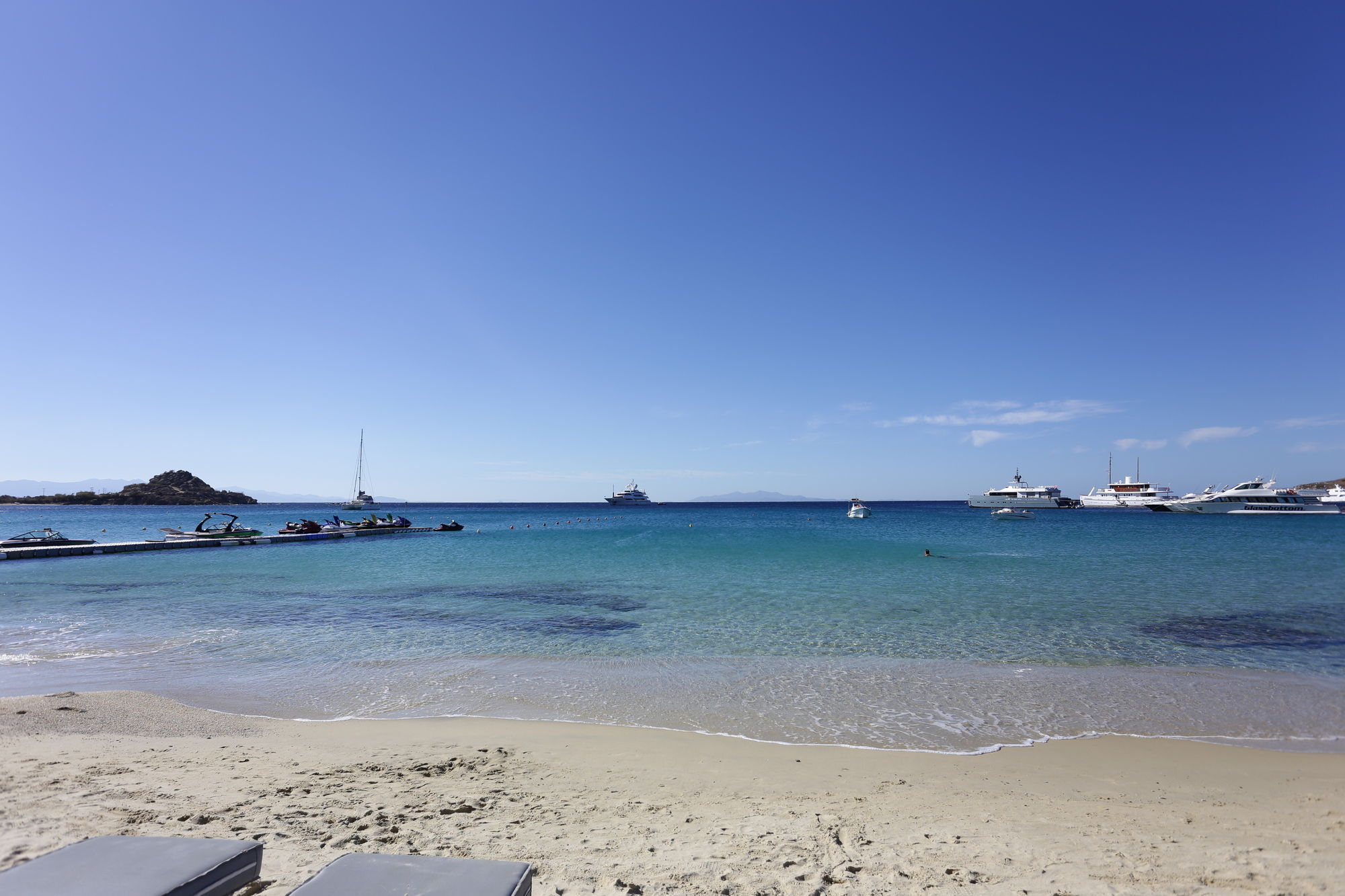 פלאטיס יאלוס Mykonos Dove Beachfront Hotel מראה חיצוני תמונה